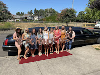 Wine and Brewery Tours 8 Passenger Lincoln Town Car Stretch Limo